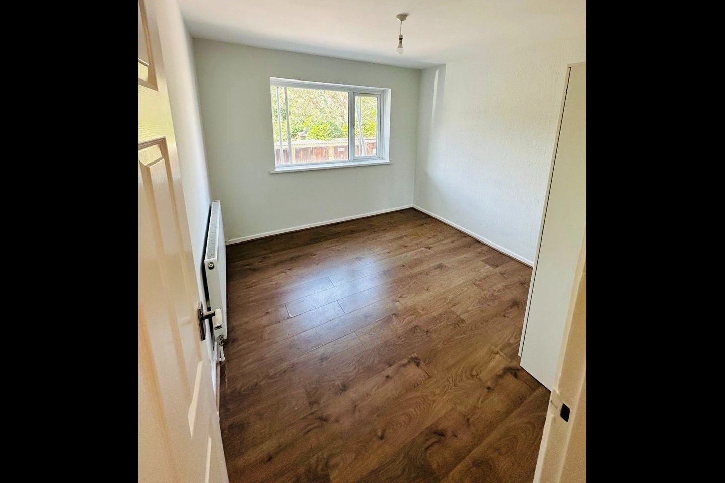 Flat Albert Road in Greater London