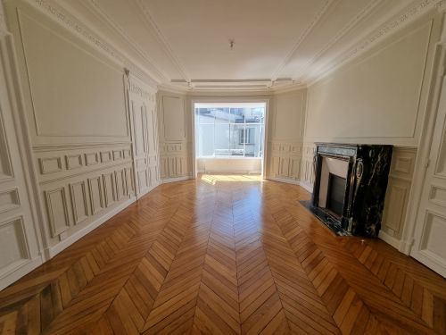 Appartement Avenue des Champs-Élysées à Paris