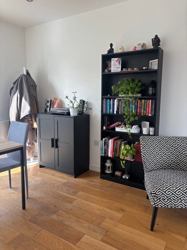Room Prospect Row in Greater London
