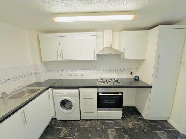 Flat Collier Close in Greater London