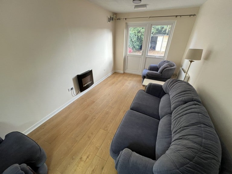 Flat Richmond Terrace in Carmarthen