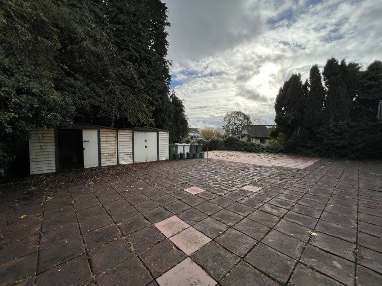 Flat Richmond Terrace in Carmarthen