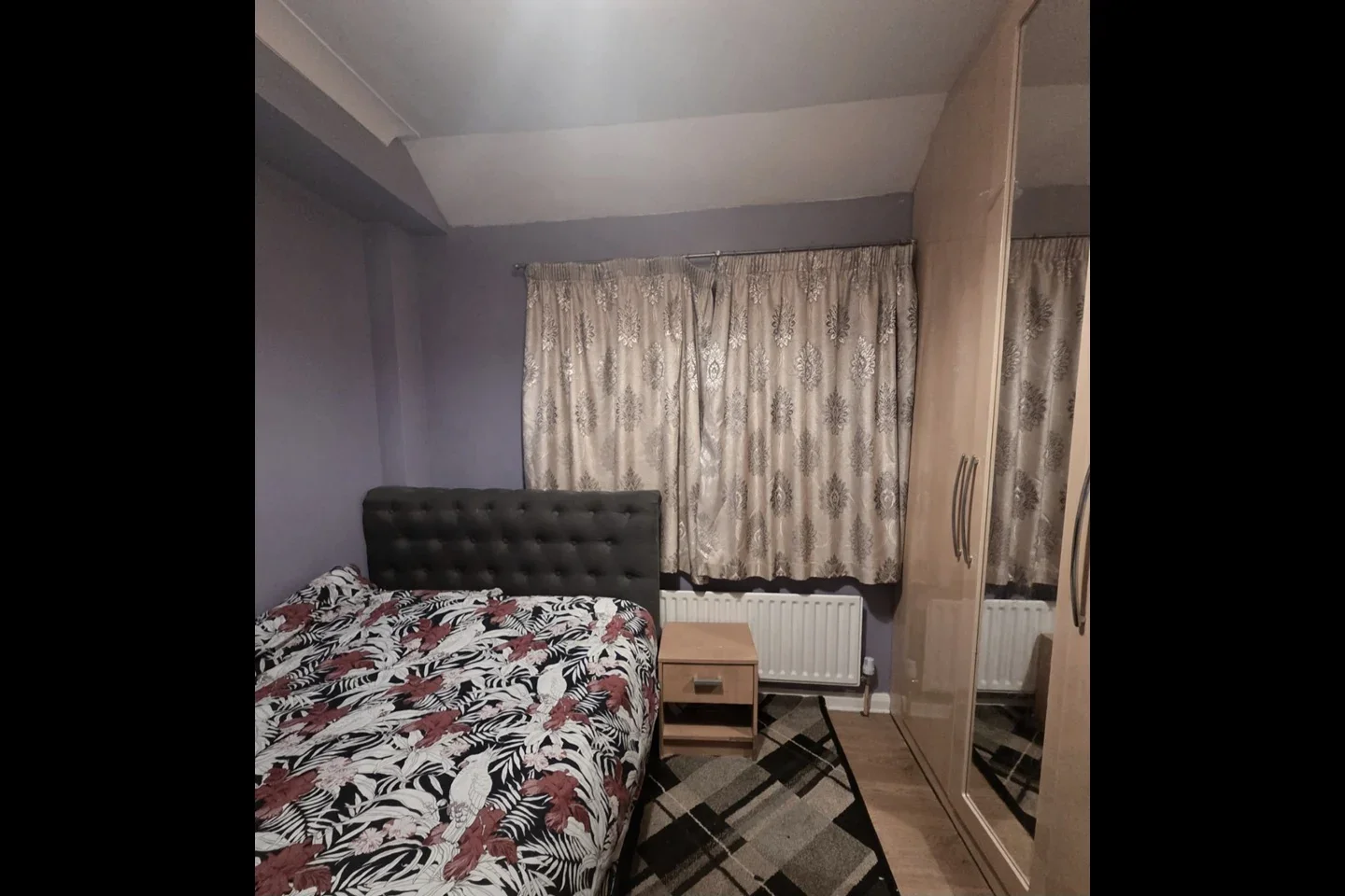 House Ingleton Avenue in Greater London