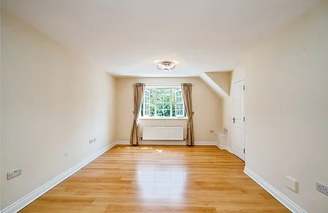 Flat Scarlett Avenue in Wendover