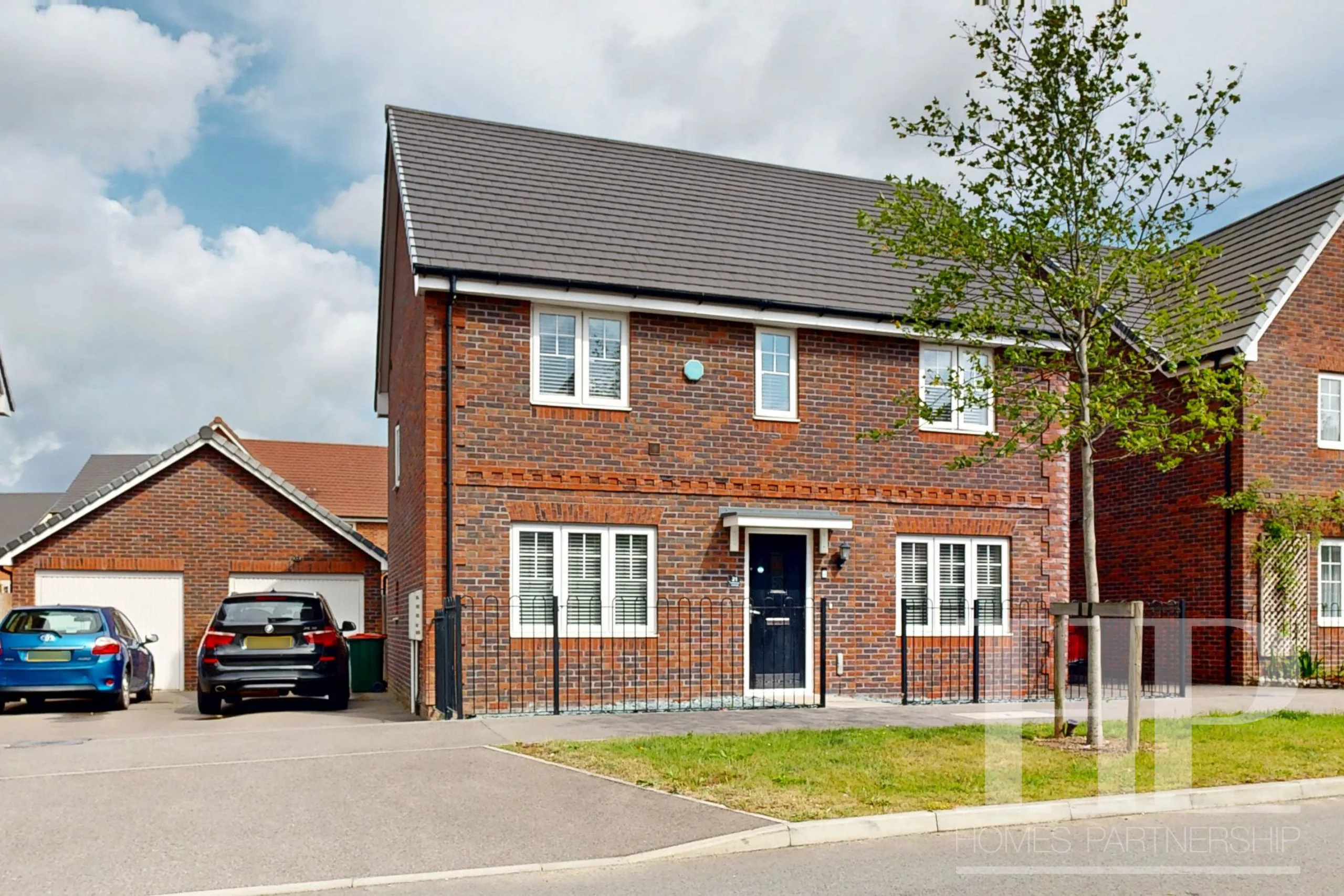 House Cornwell Avenue in Crawley