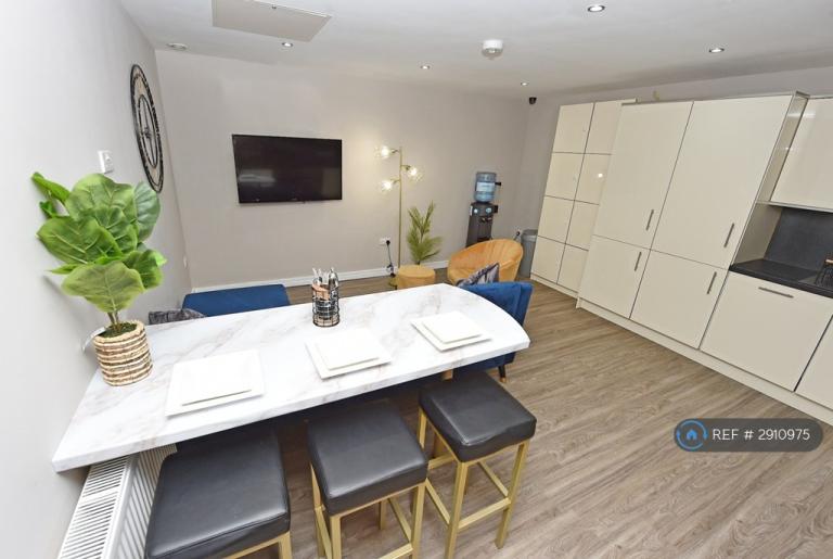Room Aughton Street in West Lancashire