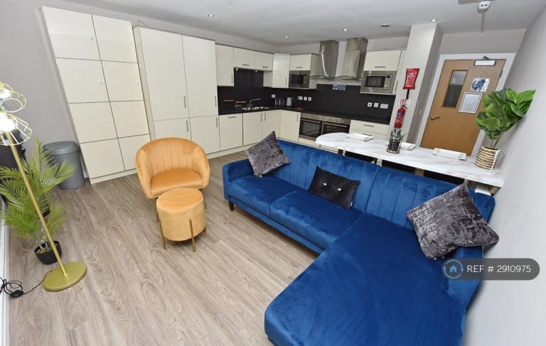 Room Aughton Street in West Lancashire
