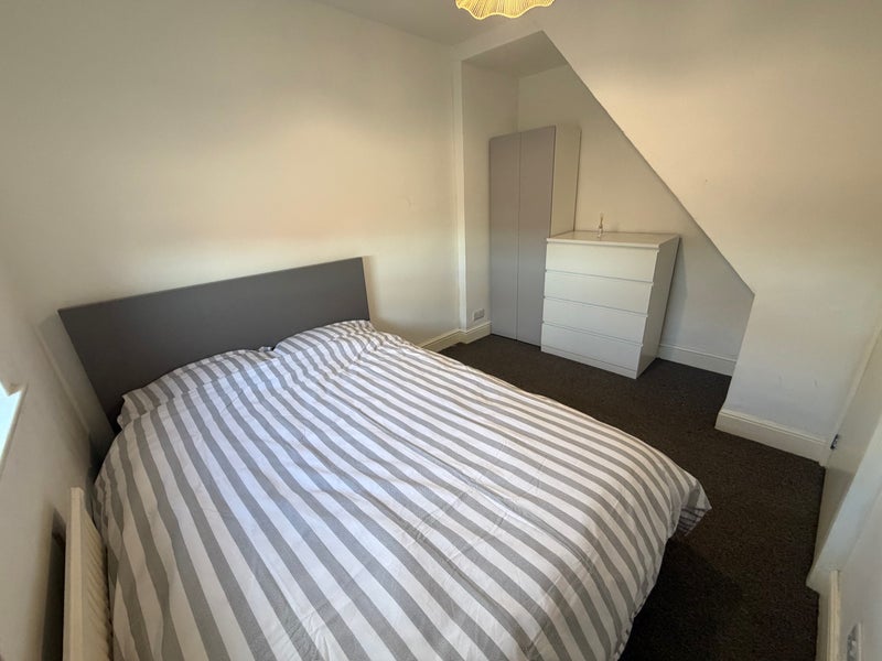 Room Thoresby Street in Ashfield