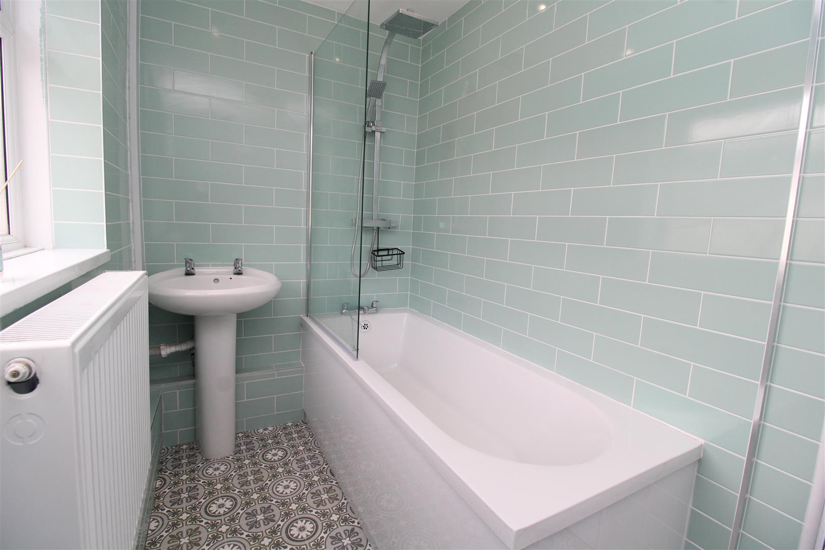 Flat Thurston Road in Pontypridd