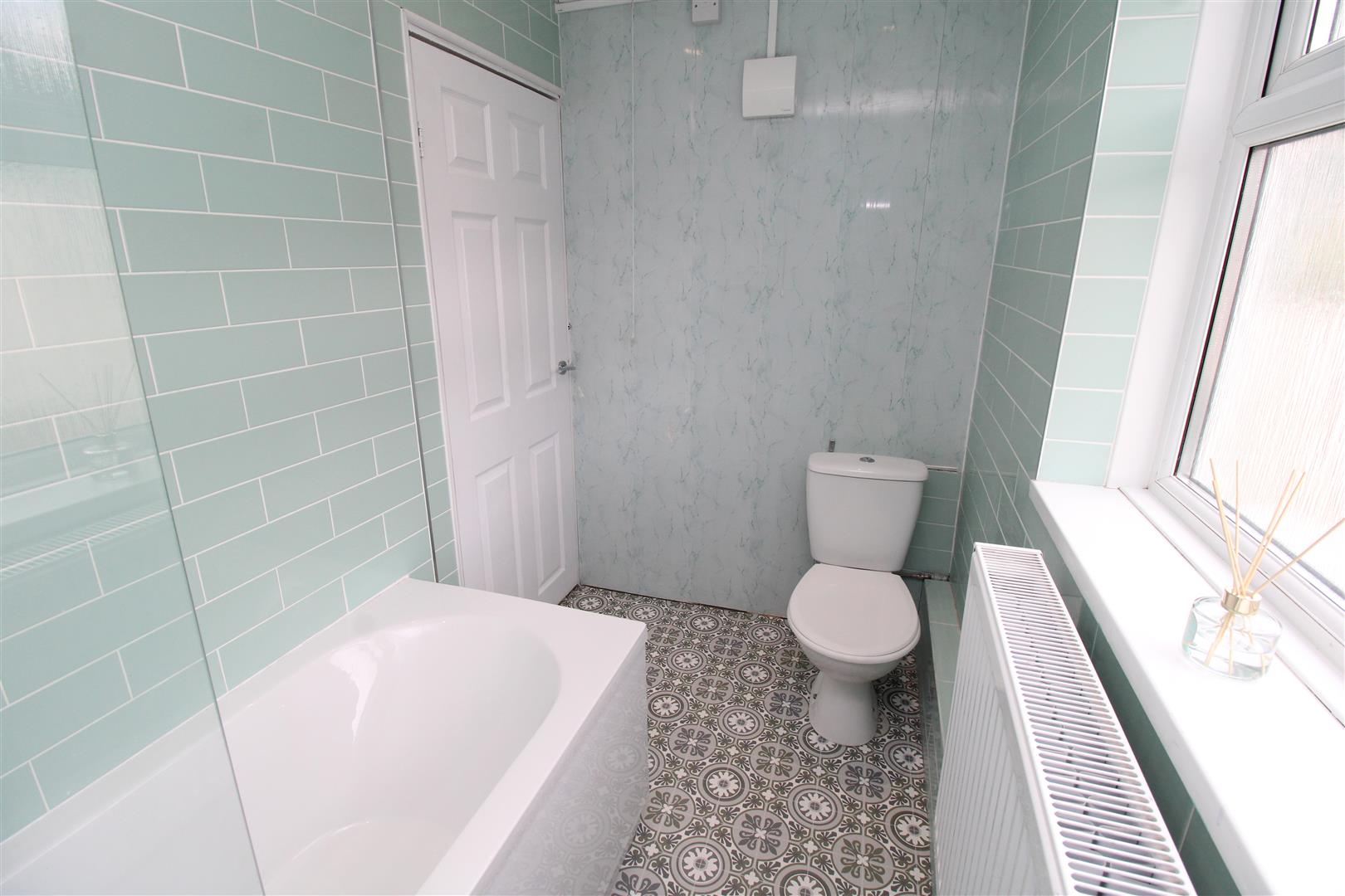 Flat Thurston Road in Pontypridd