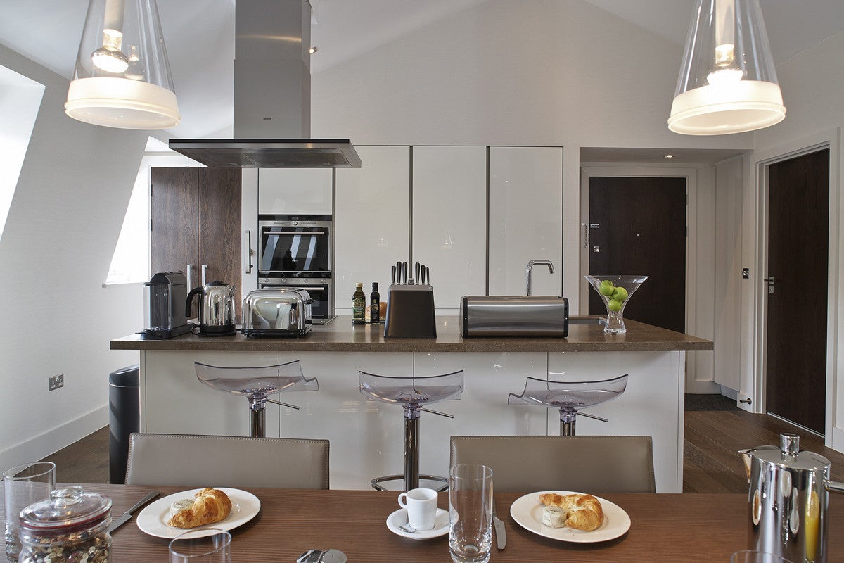 Flat Brompton Road in Greater London