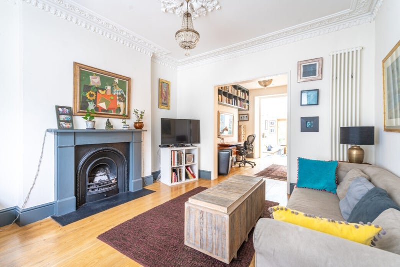 Room Falkland Road in Greater London
