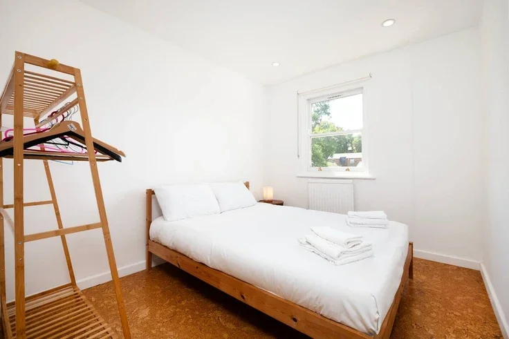 House Rochemont Walk in Greater London