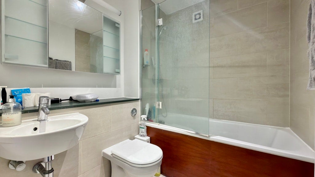 Flat Lexham Gardens in Greater London