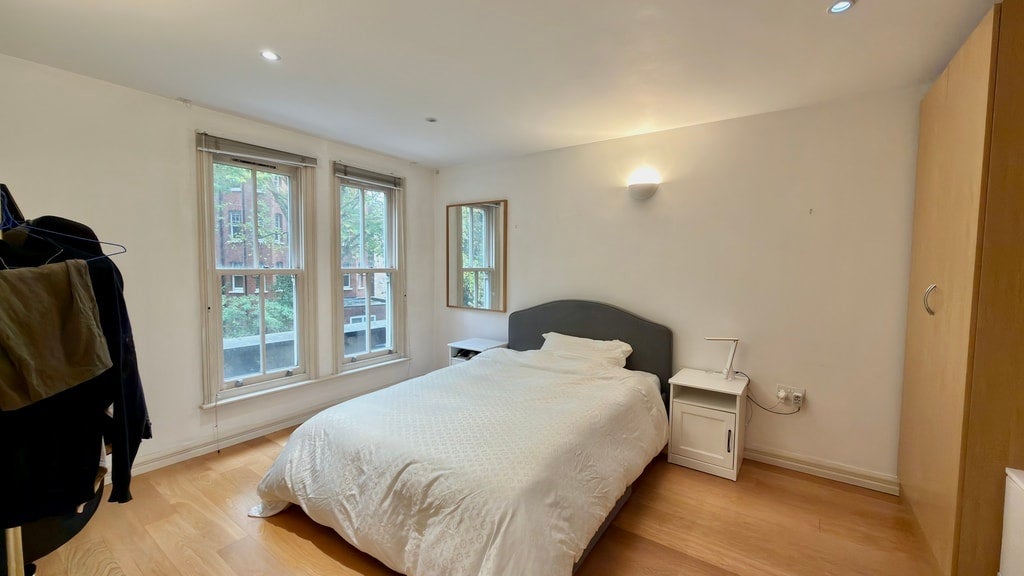 Flat Lexham Gardens in Greater London