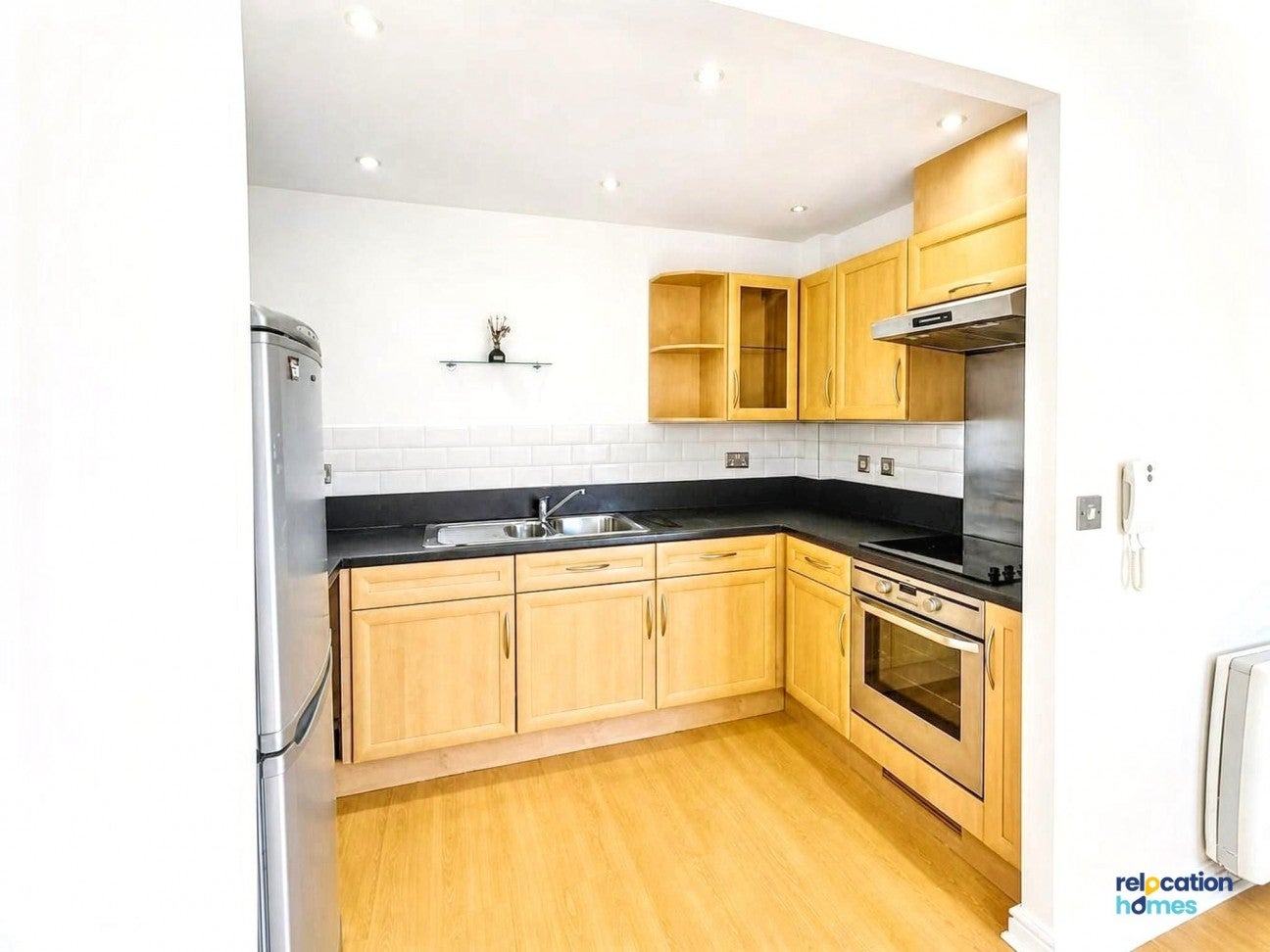 Flat Ottawa Court in Broxbourne