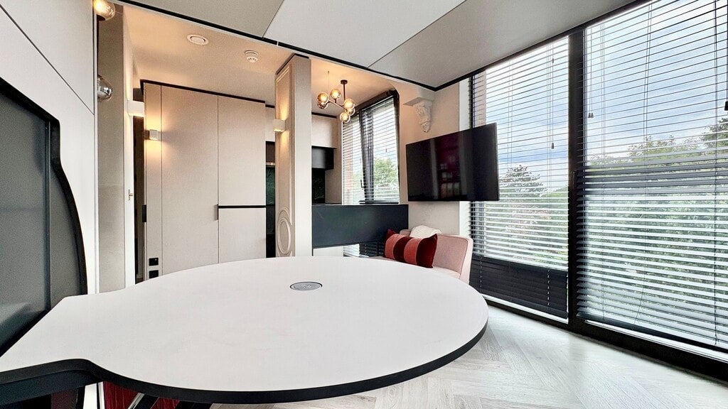 Flat Willesden Lane in Greater London