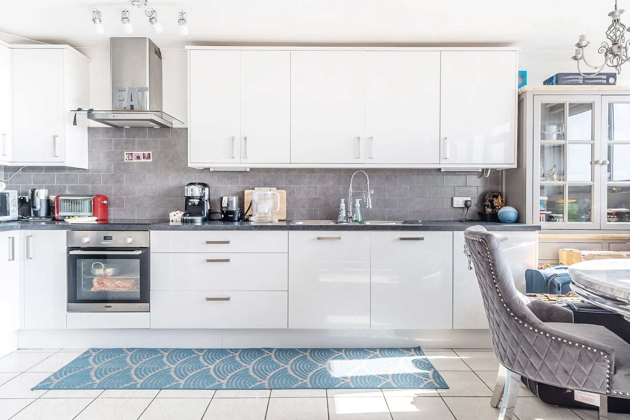 Flat Semley Place in City of Westminster