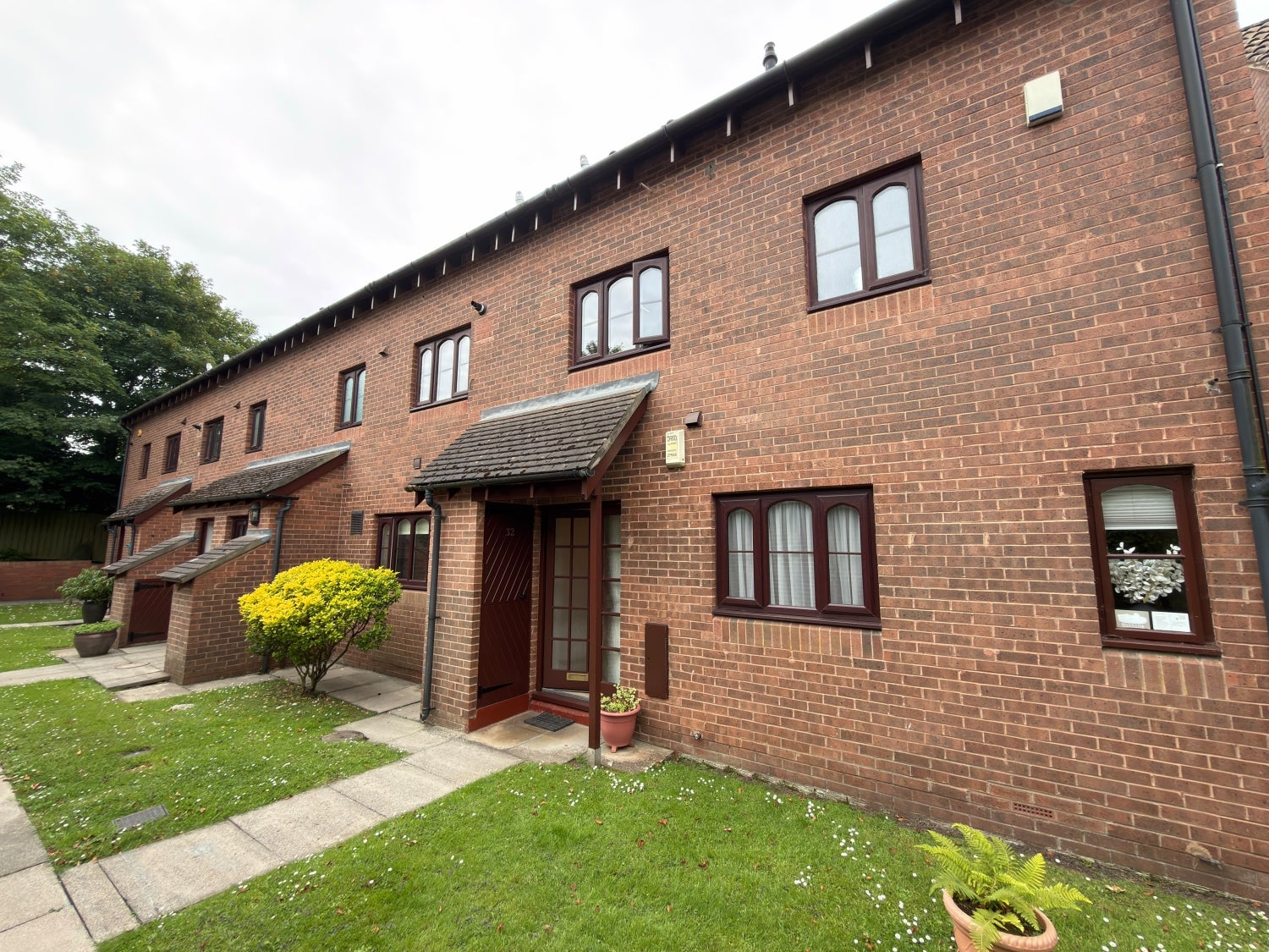 Flat Four Winds Court in Hartlepool