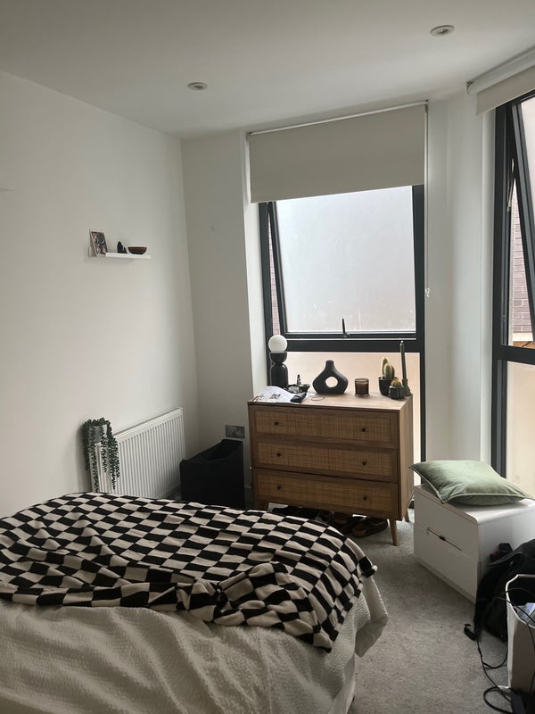 Room Tyssen Street in Greater London