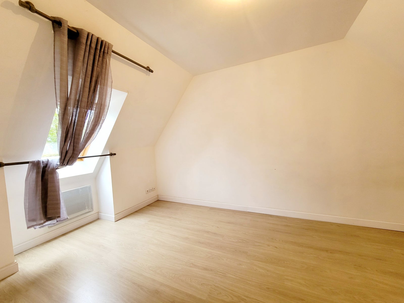 House Impasse du Bois Grout in Henneveux
