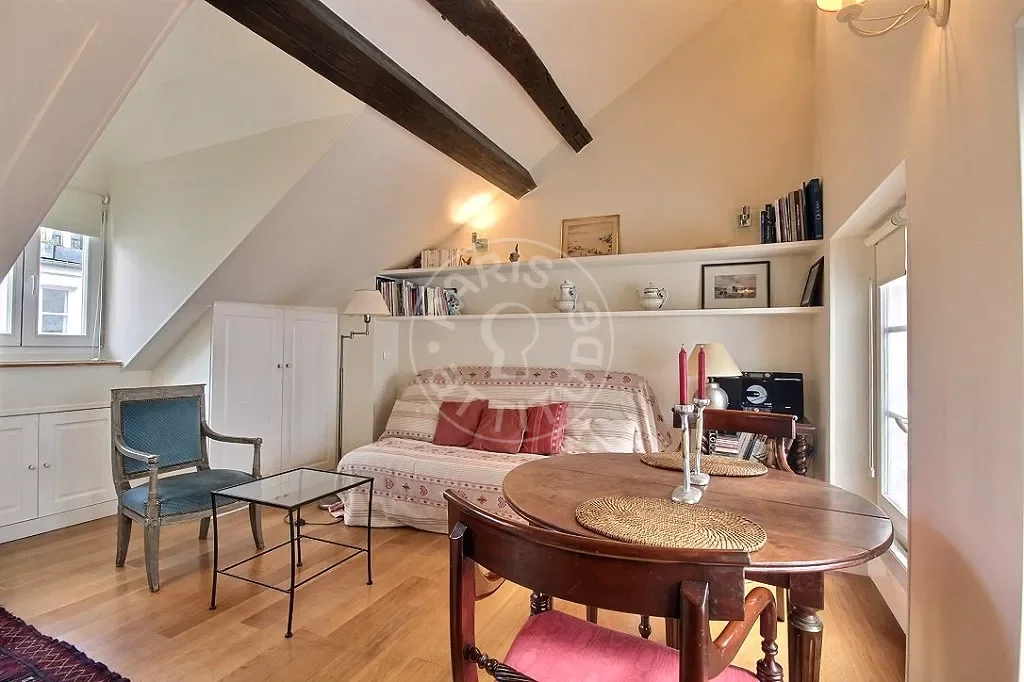 Appartement Rue des Francs Bourgeois à Paris