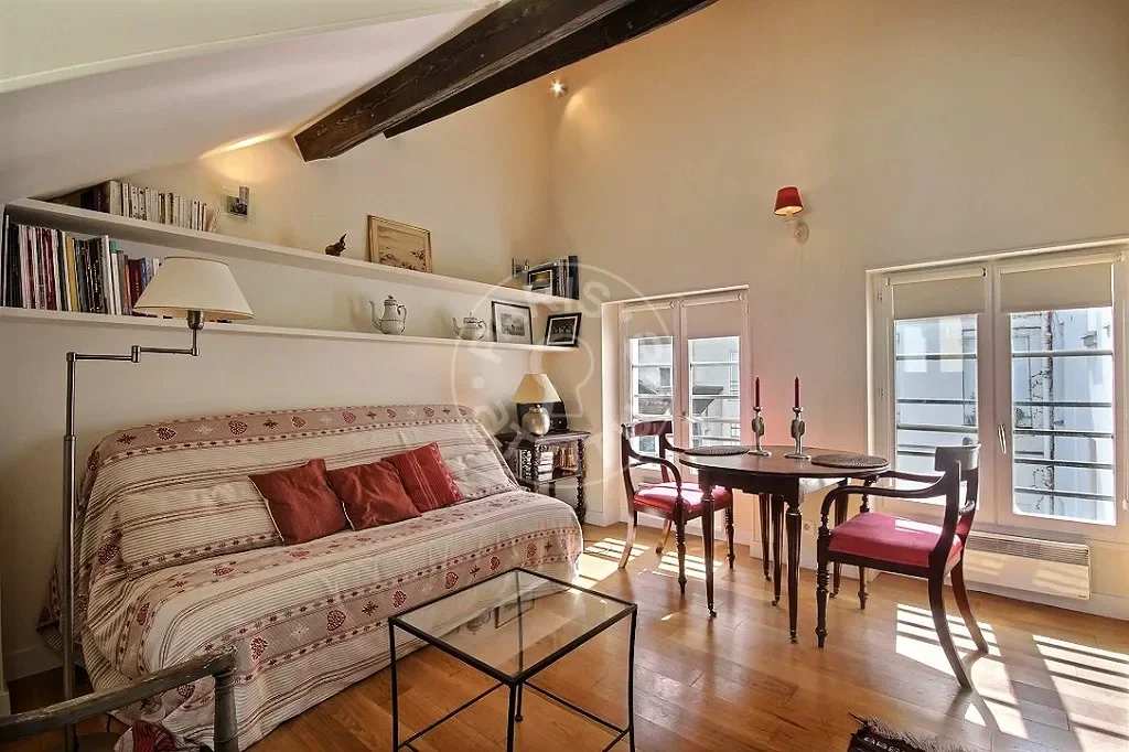 Appartement Rue des Francs Bourgeois à Paris