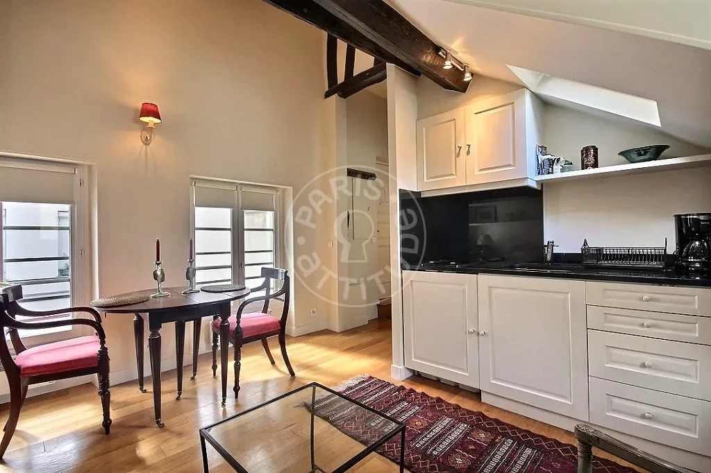 Appartement Rue des Francs Bourgeois à Paris