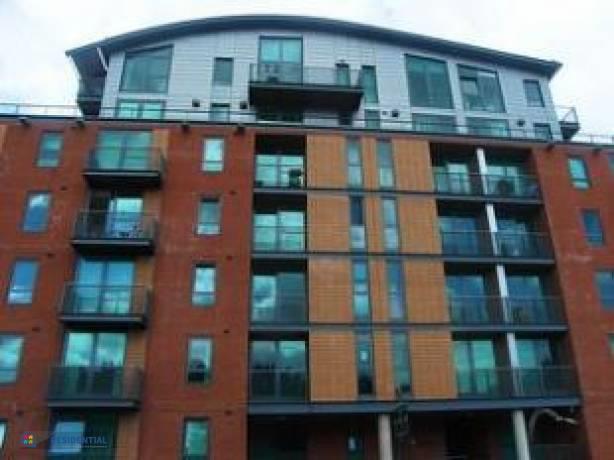 Flat Shoreham Street in Sheffield