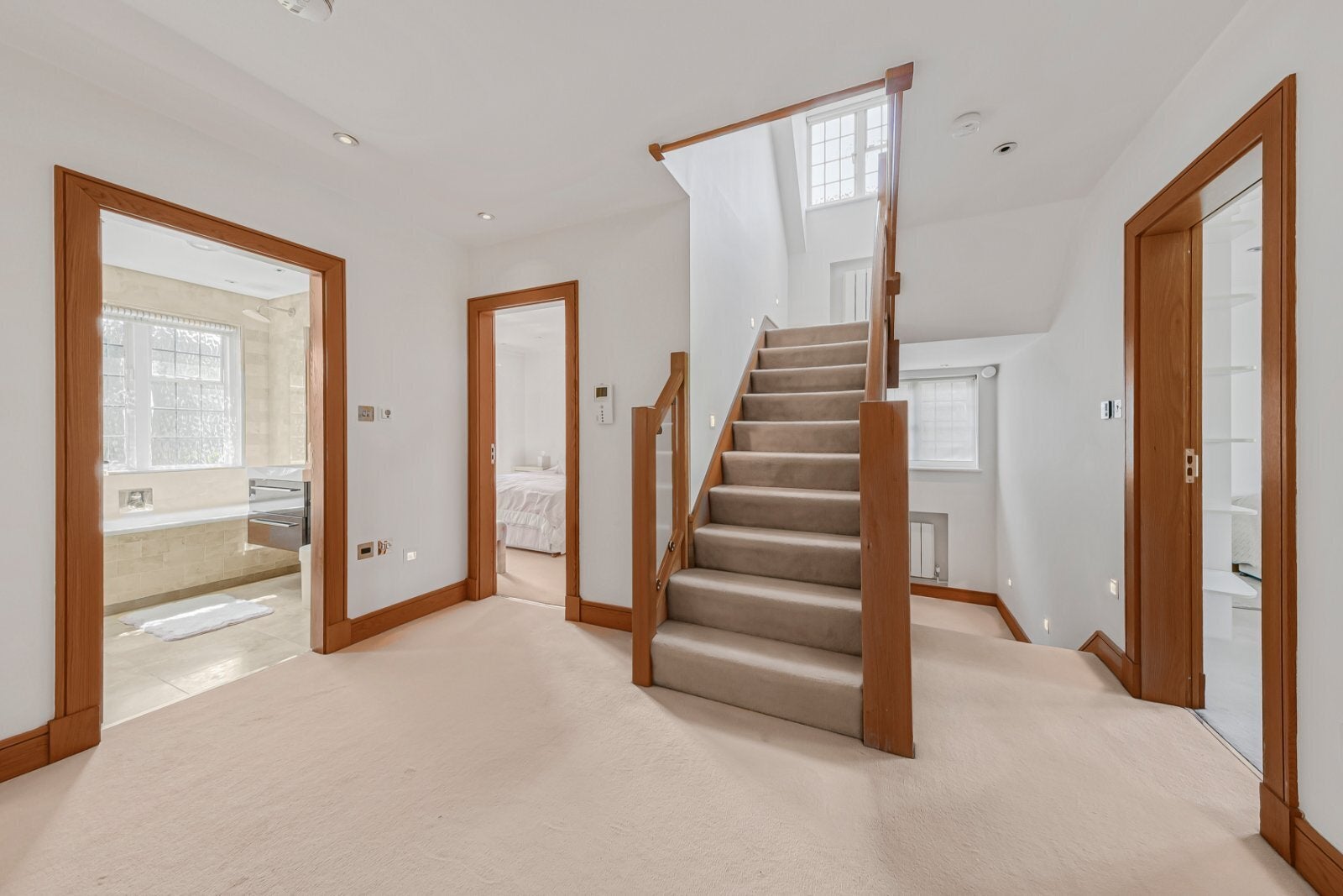 House Chalton Drive in Greater London