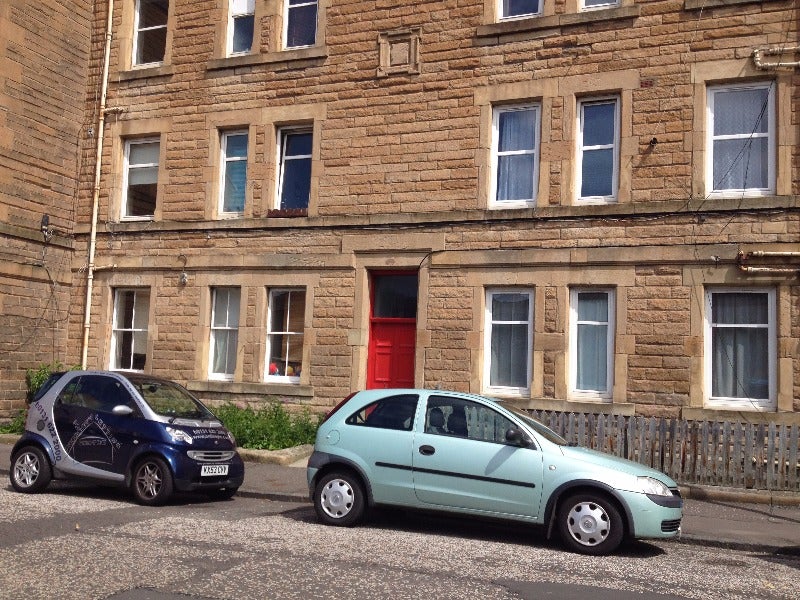 Flat Stewart Terrace in City of Edinburgh