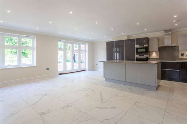 Flat Wargrave Hill in Wargrave