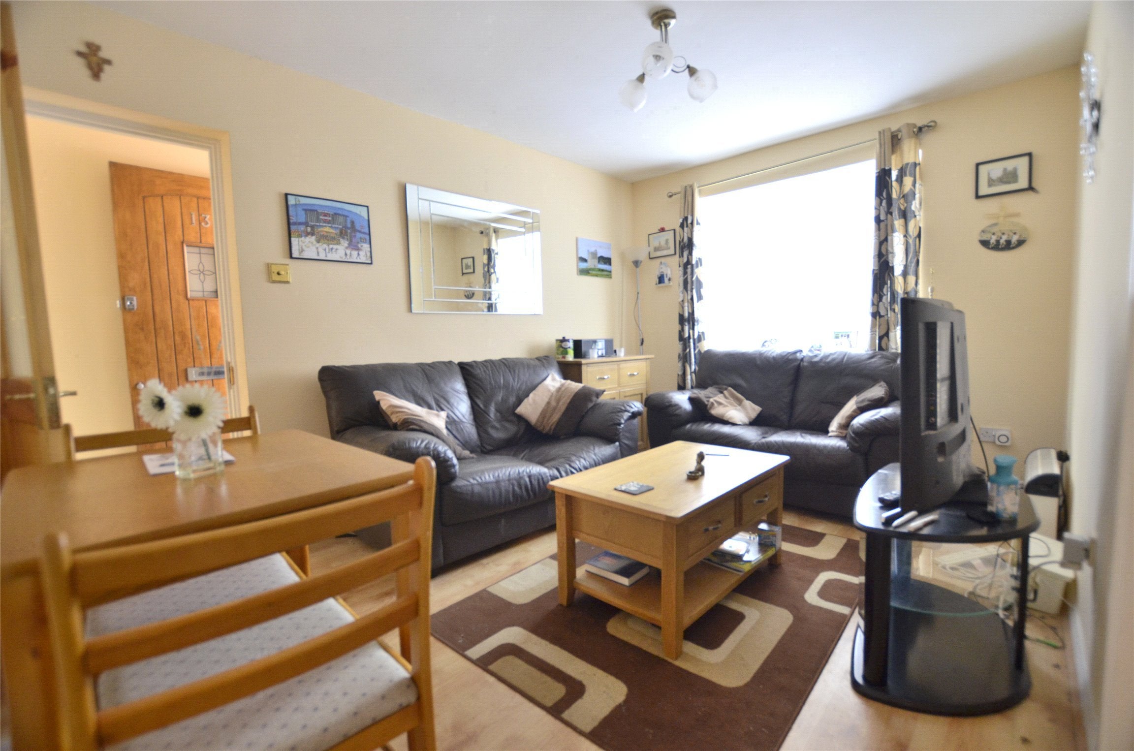 House Firs Close in Greater London