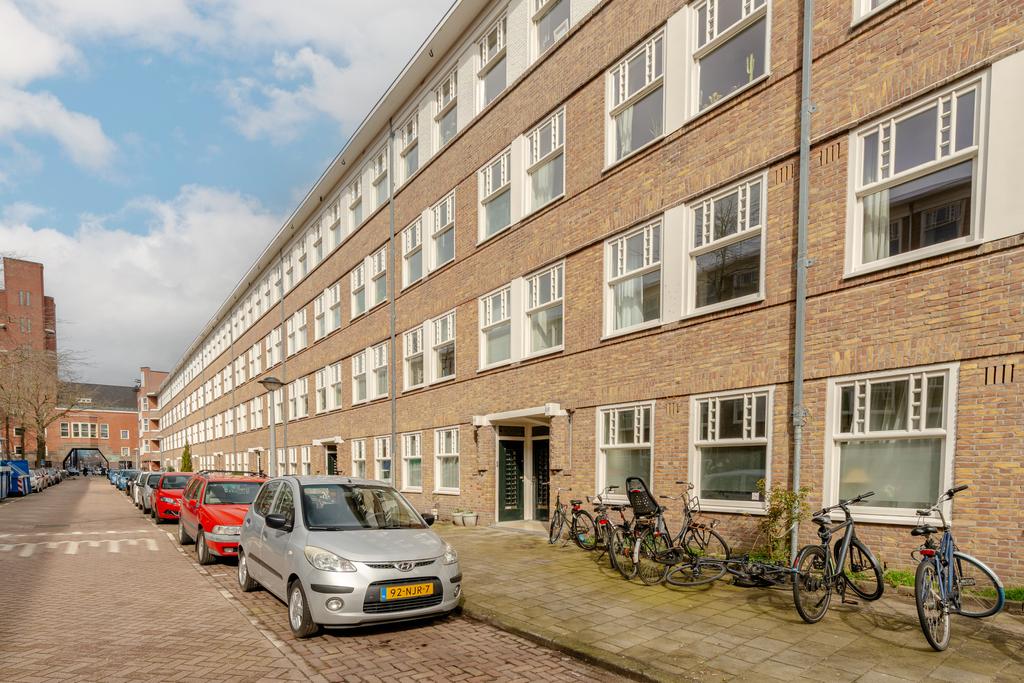Appartement Van Spilbergenstraat 110 H in Amsterdam