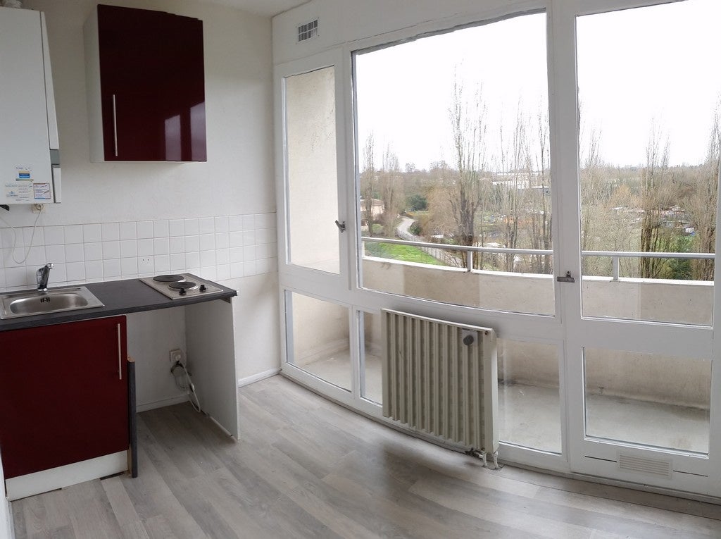 Flat Rue de la Préceinte in Le Bouscat