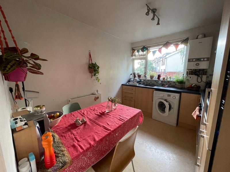 Room Elland Road in Greater London