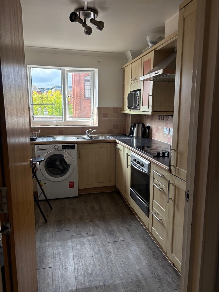 Flat Spert Street in Greater London