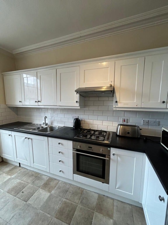 Flat Montrose Terrace in City of Edinburgh