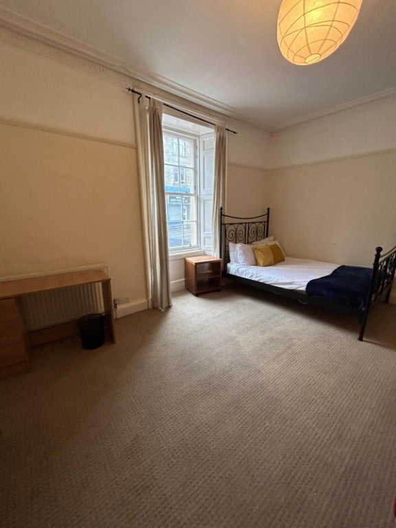 Flat Montrose Terrace in City of Edinburgh