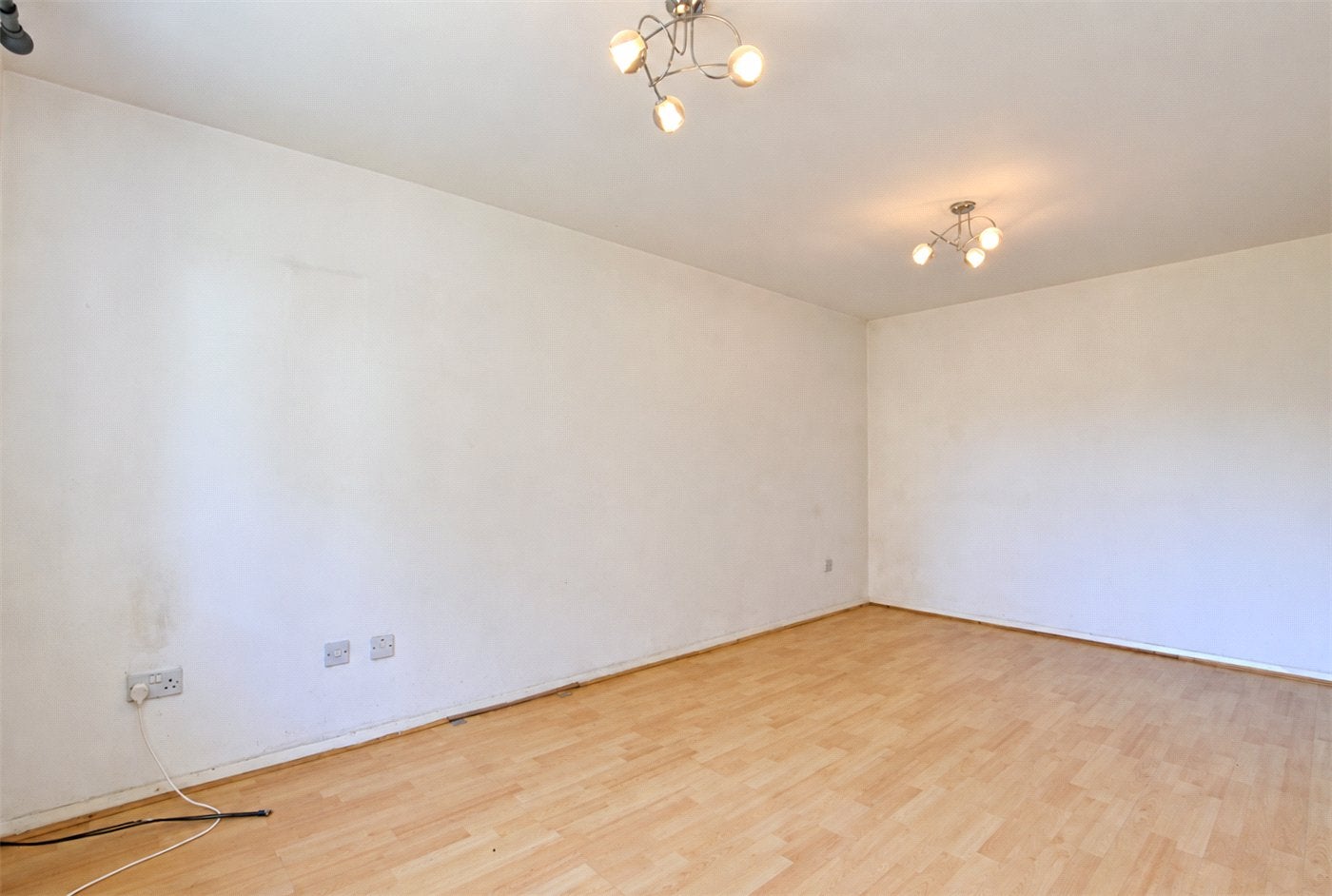 Flat Frank Burton Close in Greater London