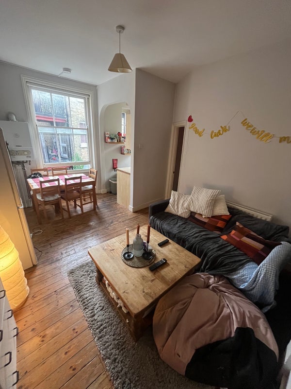 Flat Elmhurst Street in Greater London