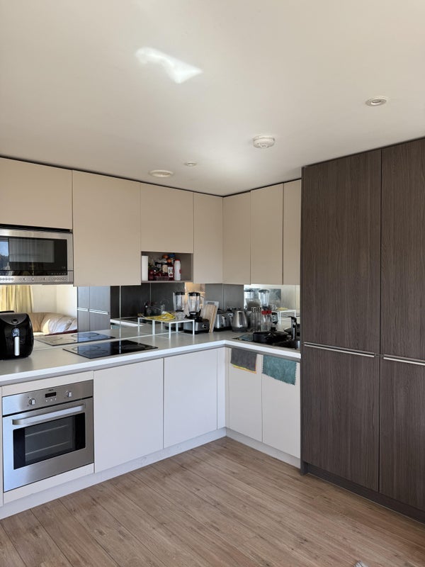 Room Blackheath Road in Greater London