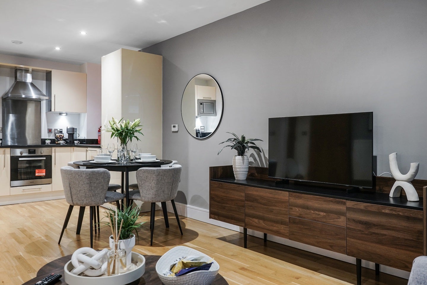 Flat Millharbour in Greater London