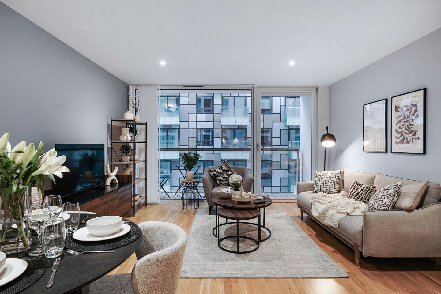 Flat Millharbour in Greater London