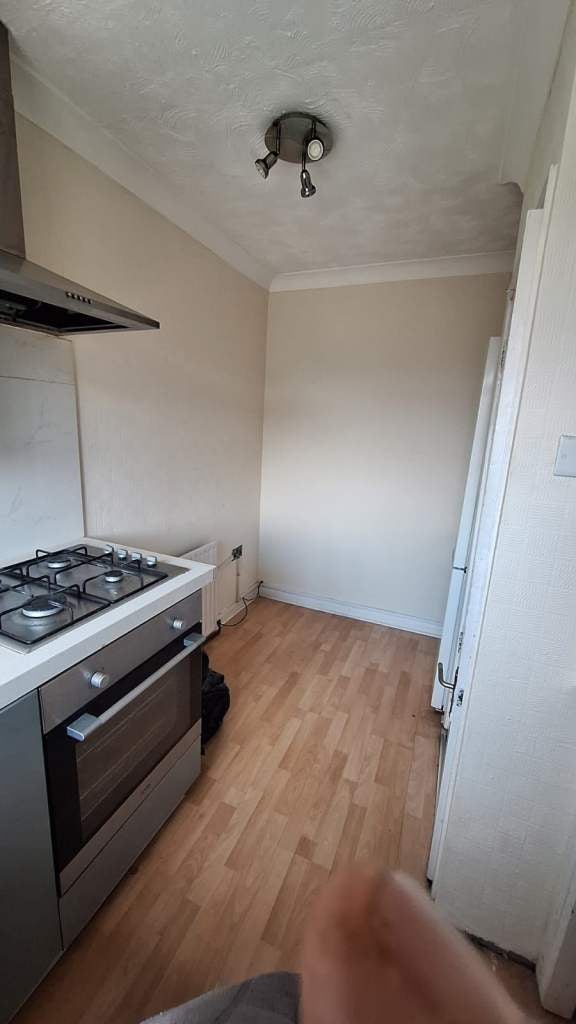 Flat Craven Gardens in Greater London