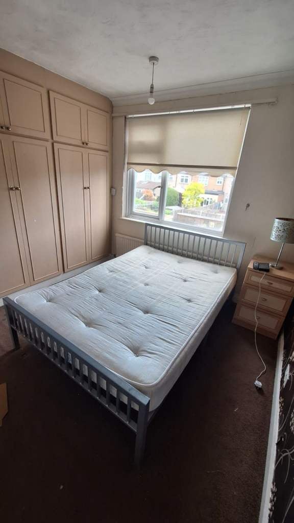 Flat Craven Gardens in Greater London