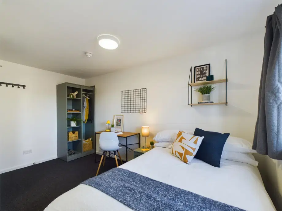 Flat Kedleston Street in Derby