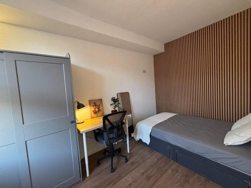 Room Vinery Grove in Leeds