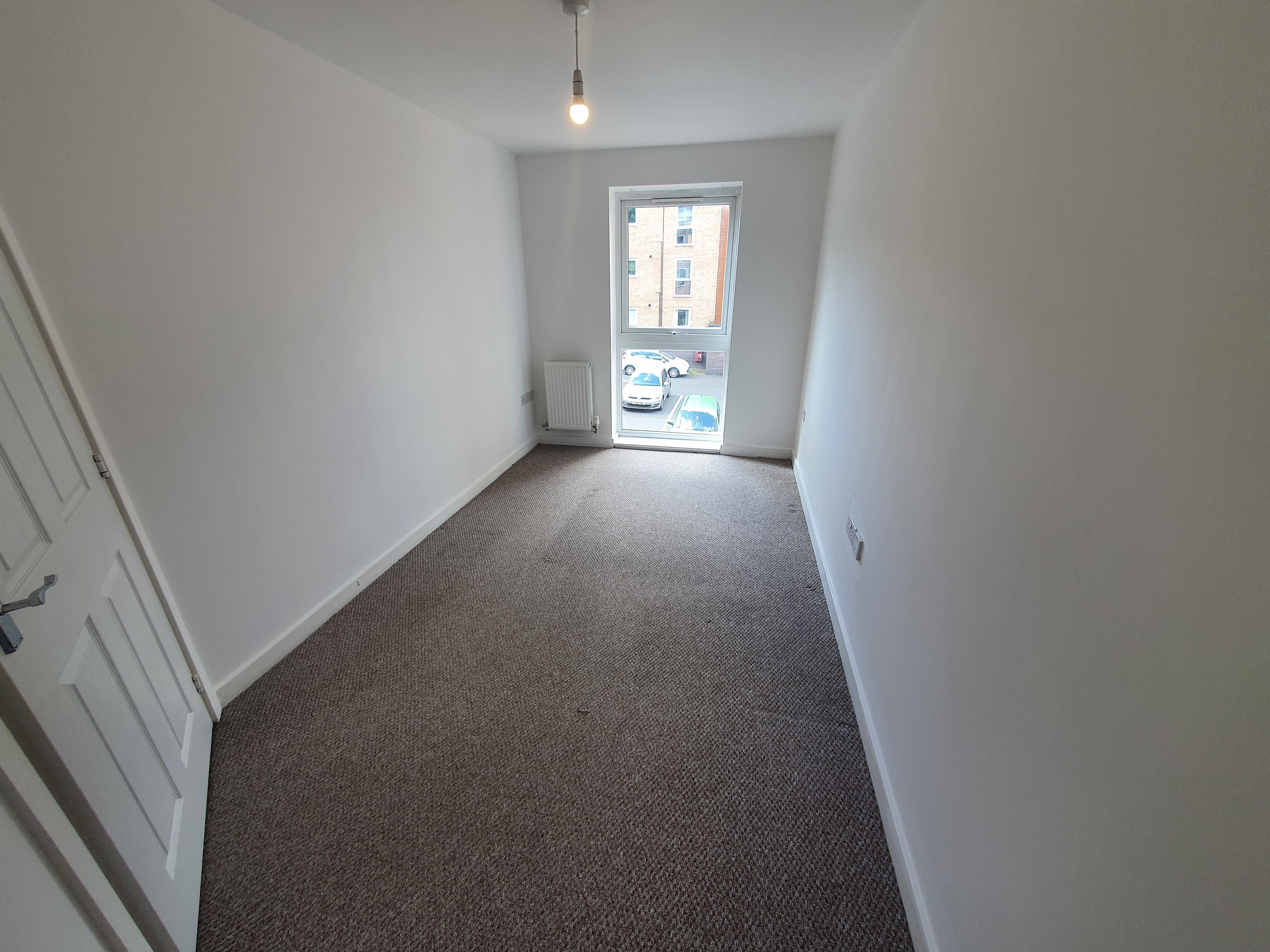 Flat Pavilion Close in Leicester