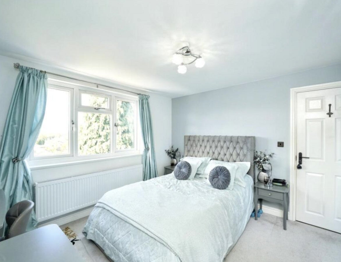 Room Linkway in Greater London